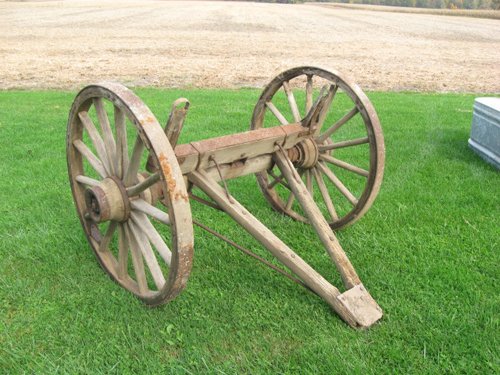 Property photo 2 - Major Antique & Collectibles Auction